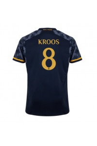 Real Madrid Toni Kroos #8 Jalkapallovaatteet Vieraspaita 2023-24 Lyhythihainen
